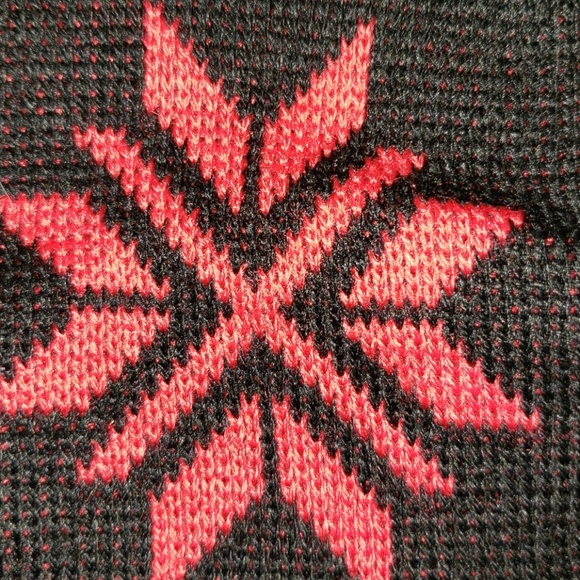 New Victoria's Secret Pink Pom Pom Beanie - Picture 4 of 8